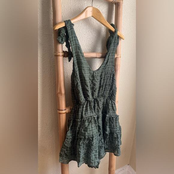 NWT Storia Army Green Plaid Romper ๐ฒ๐ - Picture 8 of 11